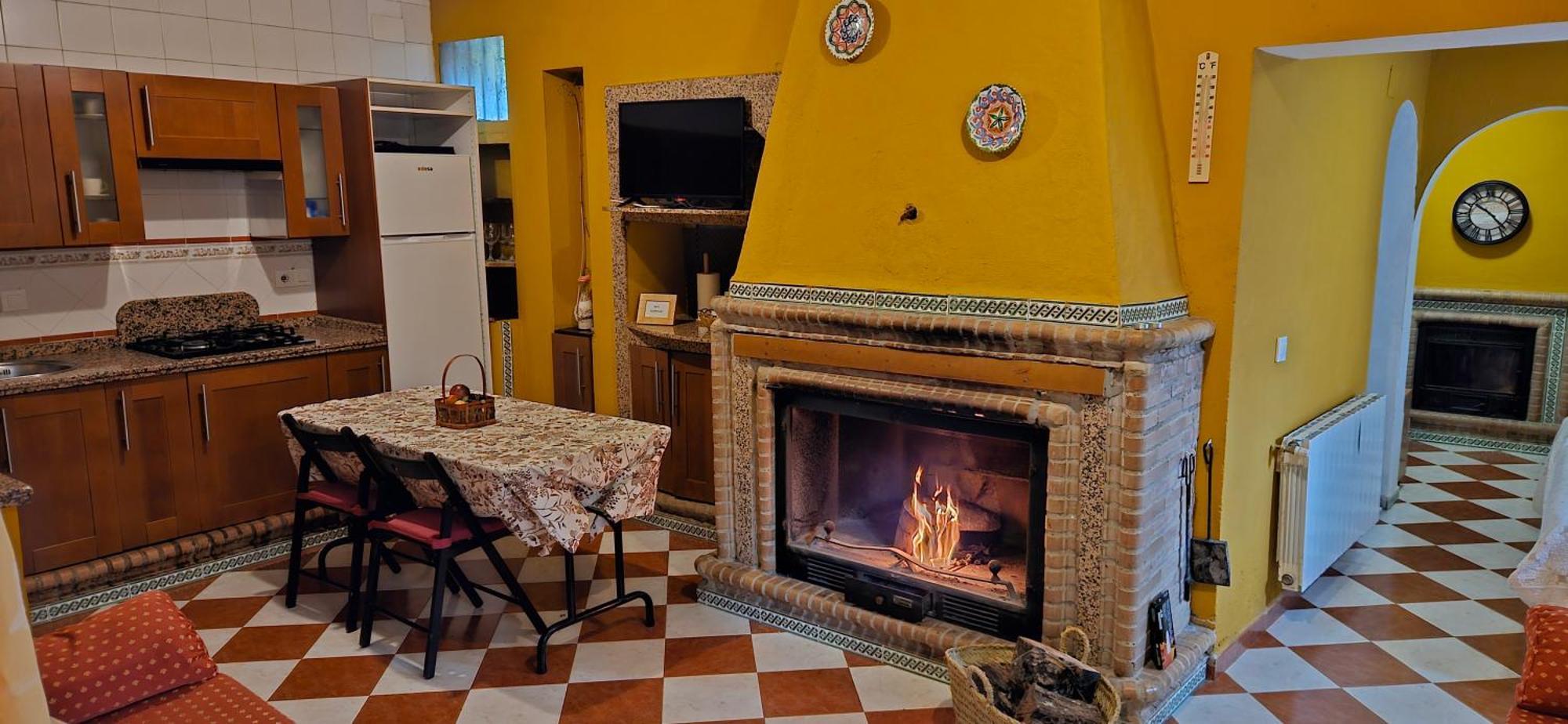 Finca Rural Labriega Del Hueznar Казалла де ла Сиерра Номер фото